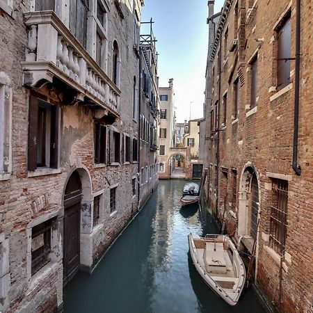 Canal View Suite In Rialto By Wonderful Italy Veneza Exterior foto