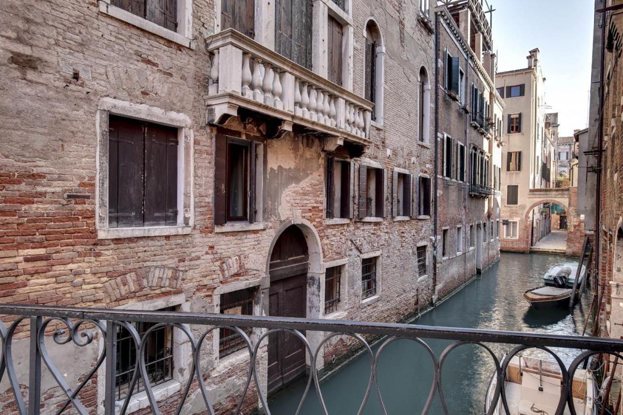 Canal View Suite In Rialto By Wonderful Italy Veneza Exterior foto