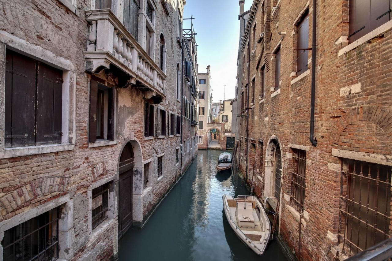 Canal View Suite In Rialto By Wonderful Italy Veneza Exterior foto